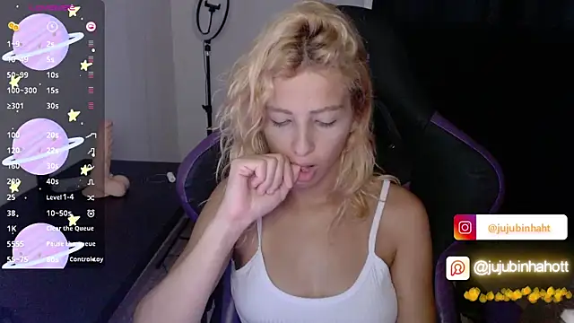 Snapshot of jujubinhahot chatting on 5, 12, 2025 jujubinhahot online show from 5, 12, 2025