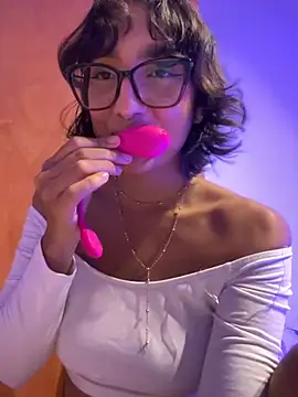 Snapshot of aurora_xoxo chatting on 6, 1, 2025 aurora xoxo online show from 6, 1, 2025