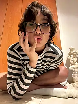 Snapshot of aurora_xoxo chatting on 20, 9, 2025 aurora xoxo online show from 20, 9, 2025