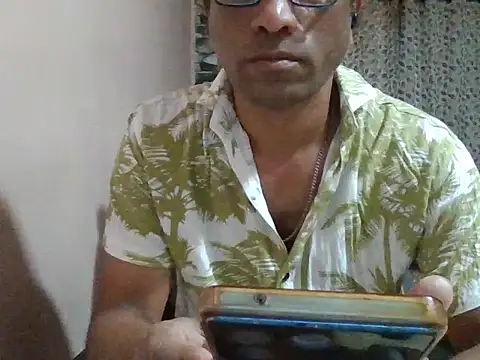 sexx4 online show from 15, 4, 2026