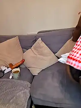 Snapshot of chichi1202 chatting on 22, 10, 2025 chichi1202 online show from 22, 10, 2025