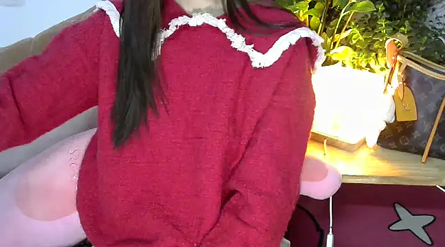 Snapshot of PinkCoi888 chatting on 28, 2, 2025 PinkCoi888 online show from 28, 2, 2025