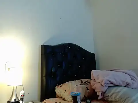 Snapshot of gooddes303salome chatting on 8, 10, 2025 gooddes303salome online show from 8, 10, 2025