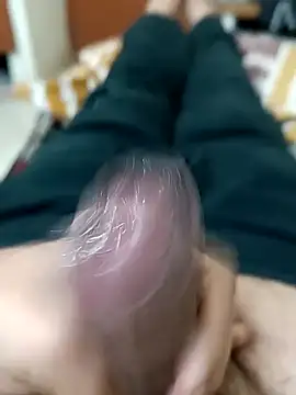 Snapshot of wrong_man25 chatting on 24, 12, 2024 wrong man25 online show from 24, 12, 2024