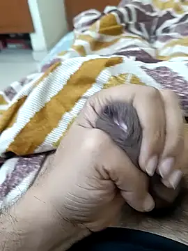 Snapshot of wrong_man25 chatting on 30, 1, 2025 wrong man25 online show from 30, 1, 2025