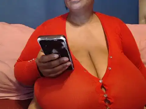 CUTEFIRMMELONSS online show from 9, 1, 2025