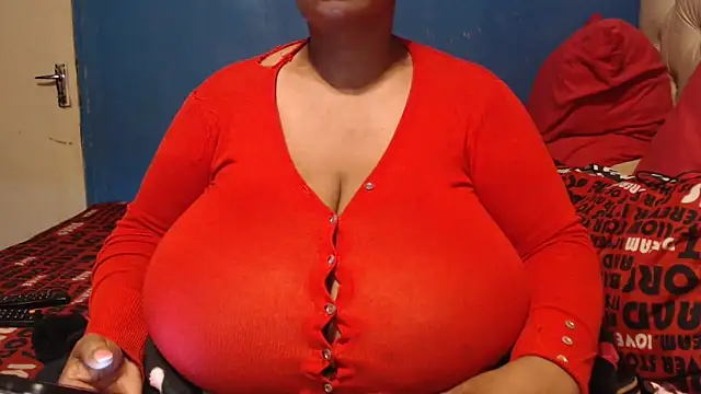 CUTEFIRMMELONSS online show from 6, 11, 2025