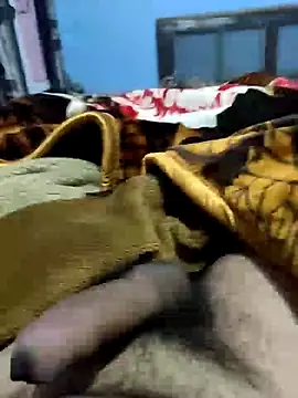 Snapshot of Deshilund9 chatting on 4, 1, 2025 Deshilund9 online show from 4, 1, 2025