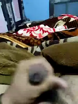 Snapshot of Deshilund9 chatting on 5, 1, 2025 Deshilund9 online show from 5, 1, 2025