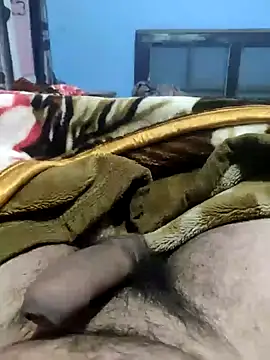 Snapshot of Deshilund9 chatting on 8, 1, 2025 Deshilund9 online show from 8, 1, 2025