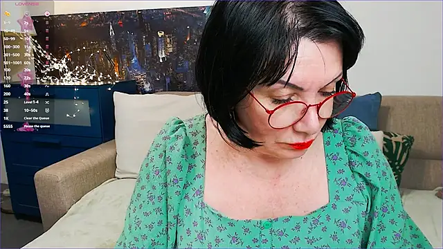 Snapshot of SquirtySlut chatting on 15, 2, 2025 SquirtySlut online show from 15, 2, 2025