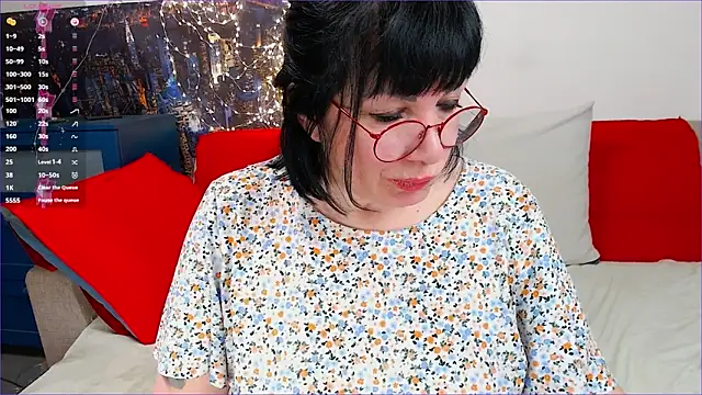 Snapshot of SquirtySlut chatting on 20, 3, 2025 SquirtySlut online show from 20, 3, 2025