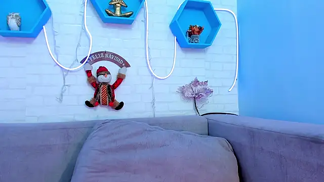 Snapshot of Helenn_monroy1 chatting on 20, 12, 2024 Helenn monroy1 online show from 20, 12, 2024