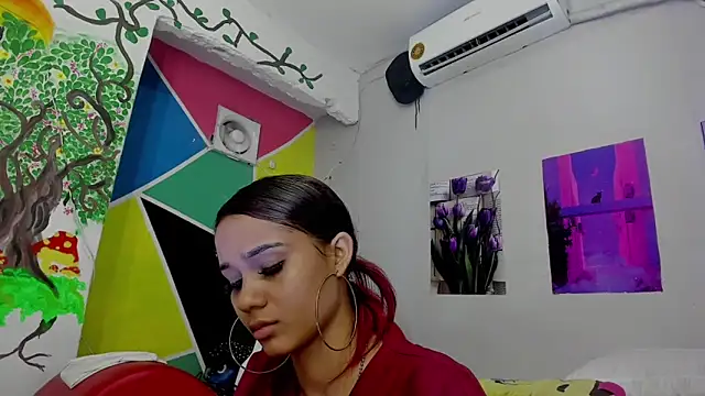 MarianaManzur online show from 17, 2, 2025