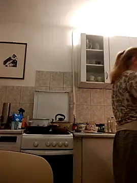 Snapshot of She-devilx chatting on 1, 11, 2025 She-devilx online show from 1, 11, 2025