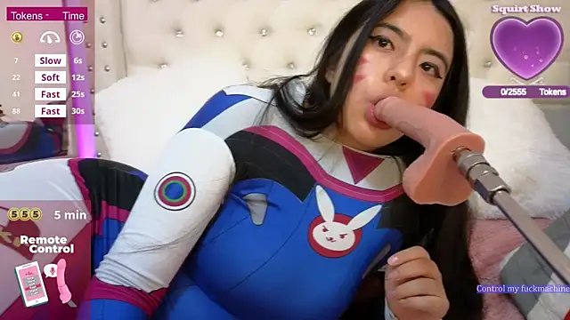 Hikikodoll   online show from 21, 11, 2025