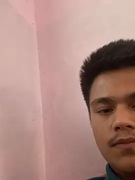 Hullax online show from 5, 3, 2026