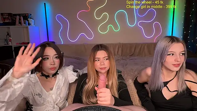 NickAnny online show from 4, 2, 2025