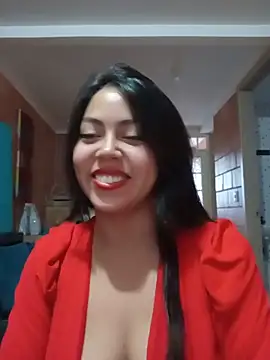 leah passion online show from 27, 5, 2026