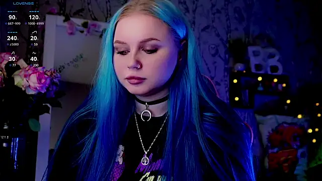 Snapshot of Moon_Valkyrie chatting on 12, 2, 2025 Moon Valkyrie online show from 12, 2, 2025