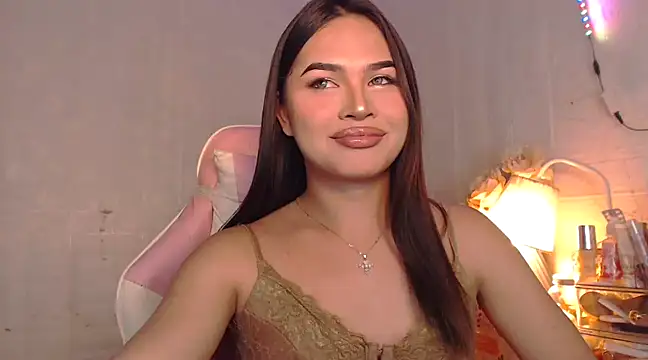 Ashely Lewis online show from 23, 1, 2025