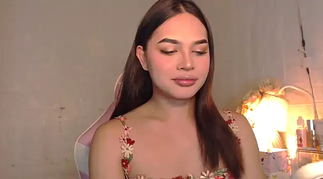 Ashely Lewis online show from 25, 1, 2025