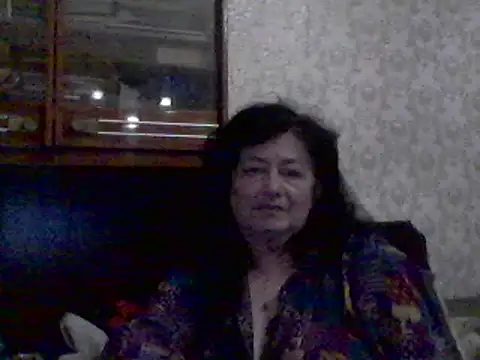 Snapshot of GypsiQueen2 chatting on 21, 2, 2025 GypsiQueen2 online show from 21, 2, 2025