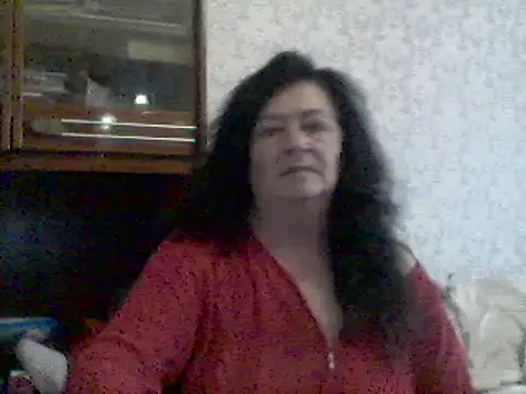 Snapshot of GypsiQueen2 chatting on 2, 3, 2025 GypsiQueen2 online show from 2, 3, 2025