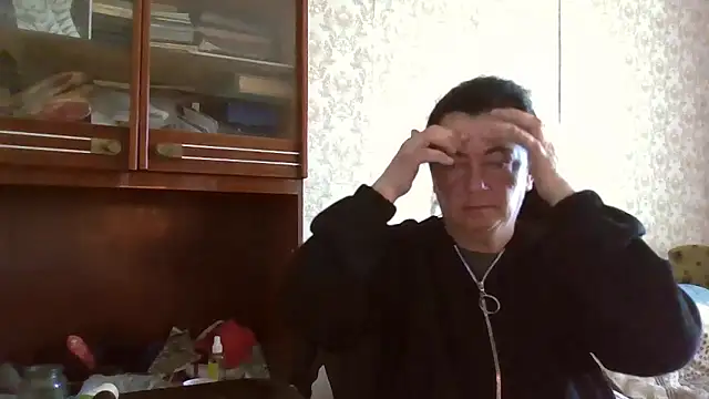 GypsiQueen2 online show from 2, 11, 2025