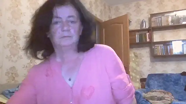 GypsiQueen2 online show from 28, 7, 2026