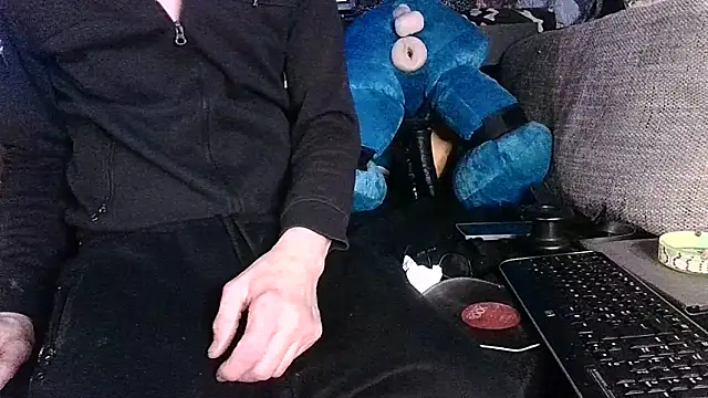 thingsbums online show from 14, 4, 2026