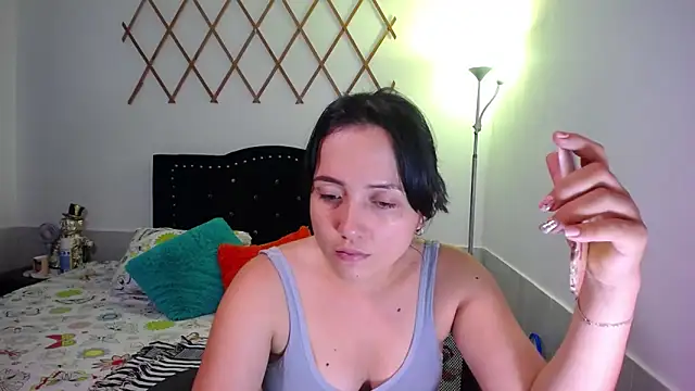 naughty girl 4u online show from 16, 10, 2025