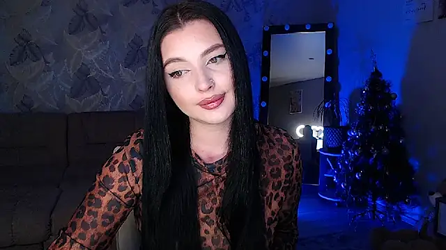 Snapshot of __Malika__ chatting on 21, 12, 2024 Malika online show from 21, 12, 2024