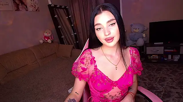 Snapshot of __Malika__ chatting on 15, 9, 2025 Malika online show from 15, 9, 2025