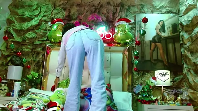 Snapshot of sharoon_cheerry chatting on 21, 12, 2024 sharoon cheerry online show from 21, 12, 2024