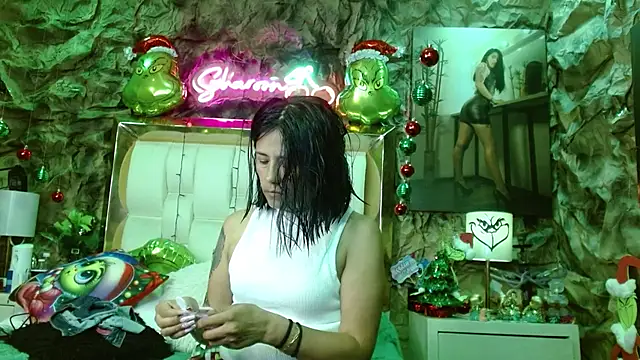 Snapshot of sharoon_cheerry chatting on 4, 1, 2025 sharoon cheerry online show from 4, 1, 2025