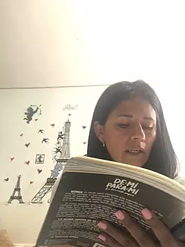 Snapshot of sharoon_cheerry chatting on 24, 2, 2025 sharoon cheerry online show from 24, 2, 2025