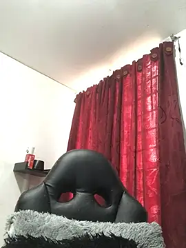 Snapshot of sharoon_cheerry chatting on 3, 3, 2025 sharoon cheerry online show from 3, 3, 2025