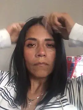 Snapshot of sharoon_cheerry chatting on 12, 3, 2025 sharoon cheerry online show from 12, 3, 2025