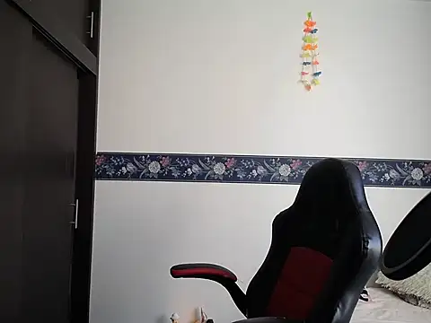 Snapshot of sharoon_cheerry chatting on 9, 9, 2025 sharoon cheerry online show from 9, 9, 2025