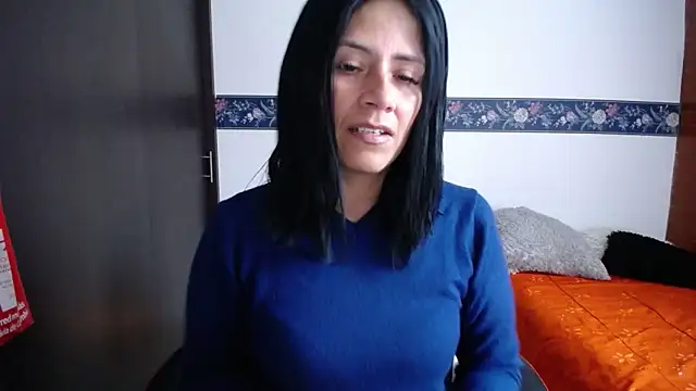 Snapshot of sharoon_cheerry chatting on 7, 10, 2025 sharoon cheerry online show from 7, 10, 2025