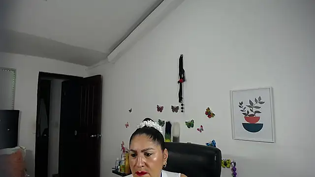 Snapshot of mature_bigboobs10 chatting on 23, 2, 2025 mature bigboobs10 online show from 23, 2, 2025