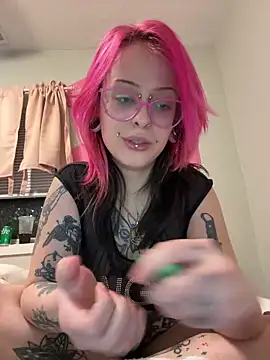 Snapshot of MissRomero chatting on 14, 1, 2025 MissRomero online show from 14, 1, 2025