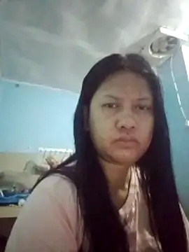 Snapshot of Honeybun25 chatting on 5, 2, 2026 Honeybun25 online show from 5, 2, 2026