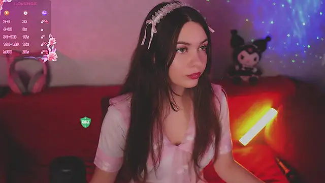 Snapshot of How2Meow chatting on 6, 10, 2025 How2Meow online show from 6, 10, 2025