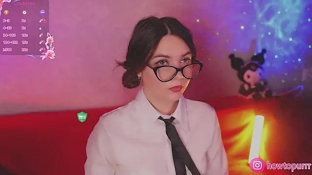 Snapshot of How2Meow chatting on 10, 10, 2025 How2Meow online show from 10, 10, 2025