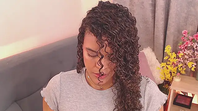 Snapshot of Amelia_bss chatting on 7, 6, 2026 Amelia bss online show from 7, 6, 2026