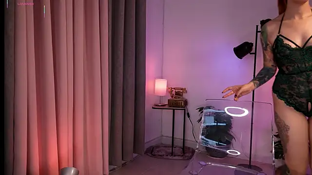 RedJasmine  online show from 25, 4, 2026