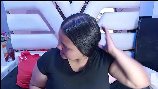 ValenTitis online show from 4, 10, 2025