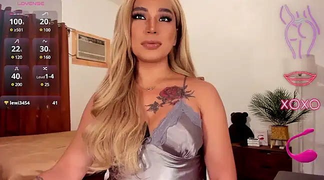 Lustrous Nathalie online show from 20, 12, 2024